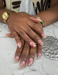Nagelstudio-Nails in the City Roßmarkt 12, 60311 Frankfurt am Main