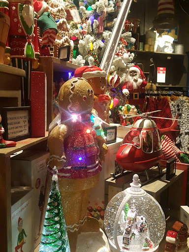 American Restaurant «Cracker Barrel Old Country Store», reviews and photos, 5100 Tiedeman Rd, Brooklyn, OH 44144, USA