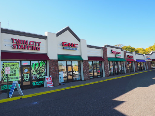 Shopping Mall «Signal Hills Shopping Center», reviews and photos, 1225 S Robert St, West St Paul, MN 55118, USA