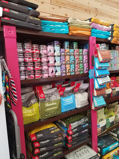 Pet Groomer «Woof Gang Bakery & Grooming Las Vegas», reviews and photos, 7080 N Durango Dr #140, Las Vegas, NV 89149, USA