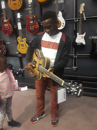 Music Store «Guitar Center», reviews and photos, 186 Banks Crossing, Fayetteville, GA 30214, USA