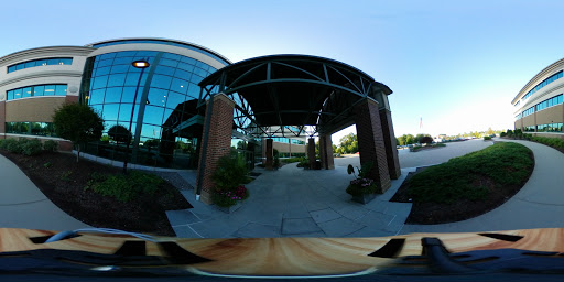 Technical School «New England Institute of Technology», reviews and photos