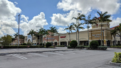 Beauty Supply Store «Sally Beauty Supply», reviews and photos, 13630 SW 120th St #208, Miami, FL 33186, USA