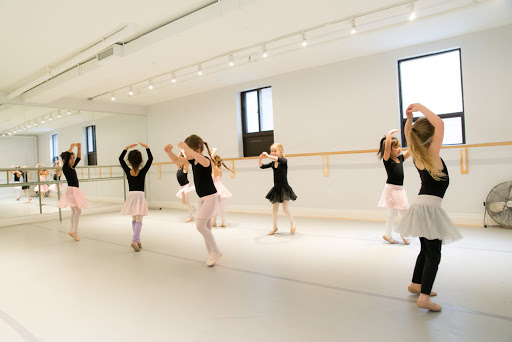 Urban dance classes in Toronto