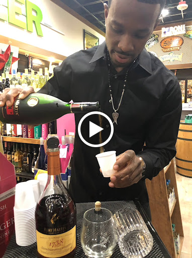 Liquor Store «Town Center Wine And Spirit Liquor Store», reviews and photos, 6401 America Blvd #110, Hyattsville, MD 20782, USA