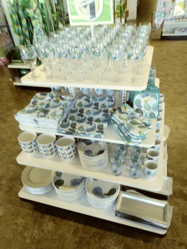 Dollar Store «Dollar Tree», reviews and photos, 1245 MacDade Boulevard, Woodlyn, PA 19094, USA