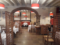 Atmosphère du Restaurant français Auberge des Aqueducs à Chaponost - n°15