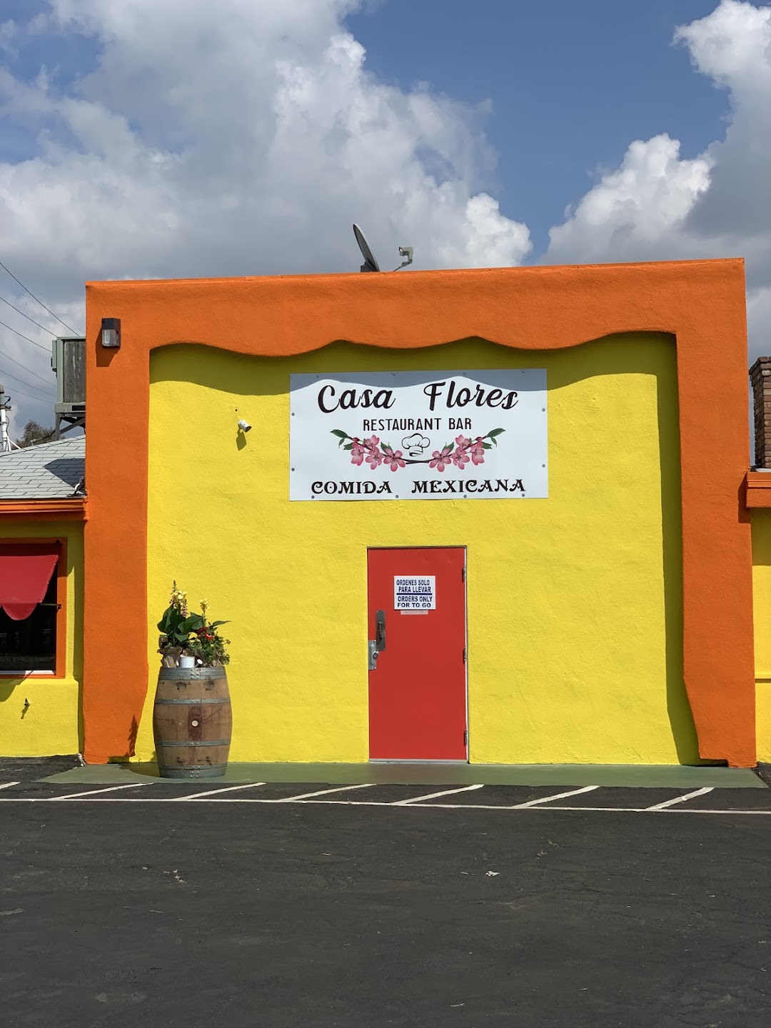 Casa Flores Restaurant Bar