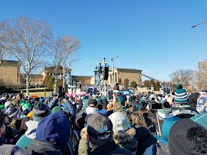 Marshall Square Park - photo 52