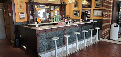 Harley-Davidson Dealer «A.D. Farrow Co. Harley-Davidson (Downtown)», reviews and photos, 491 W Broad St, Columbus, OH 43215, USA