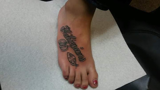 Tattoo Shop «Fine Art Tattoo», reviews and photos, 2732 W Thomas Rd, Phoenix, AZ 85017, USA