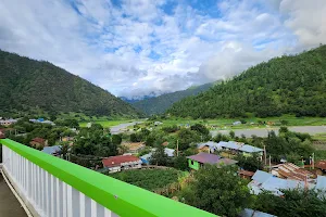 Sangti Valley Homestay image
