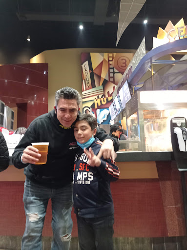 Movie Theater «Edwards Camarillo Palace 12 & IMAX», reviews and photos, 680 Ventura Blvd, Camarillo, CA 93010, USA