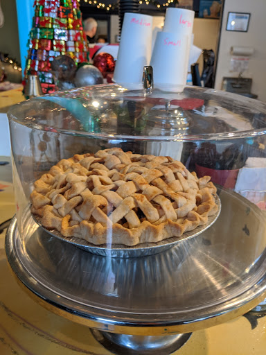 Boutique «Geschenk Boutique», reviews and photos, 228 E Lincoln St, St Joseph, IL 61873, USA