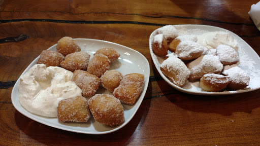 Bakery «Oui Desserts», reviews and photos, 3411 Kirby Dr, Houston, TX 77098, USA