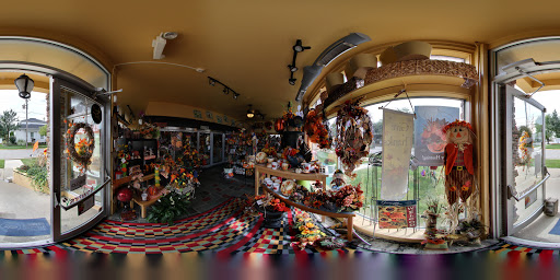Florist «Flower Basket», reviews and photos, 302 N Lake St, Aurora, IL 60506, USA