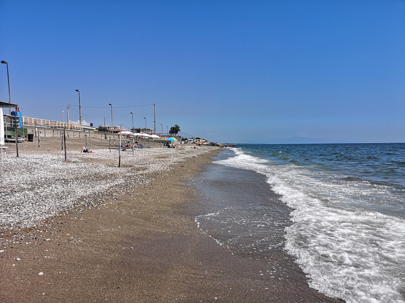 Magazzeno beach'in fotoğrafı ve yerleşim