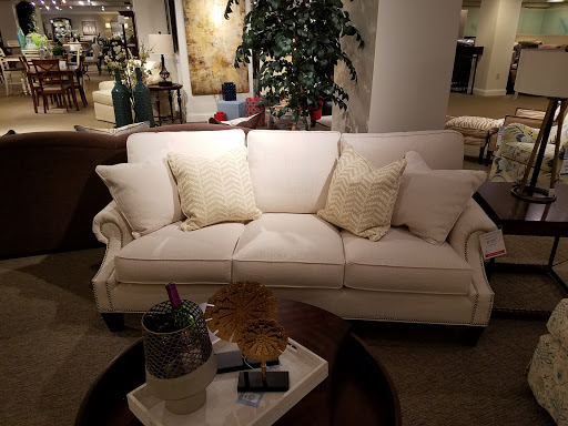 Furniture Store «Havertys Furniture», reviews and photos, 1428 Rockville Pike, Rockville, MD 20852, USA