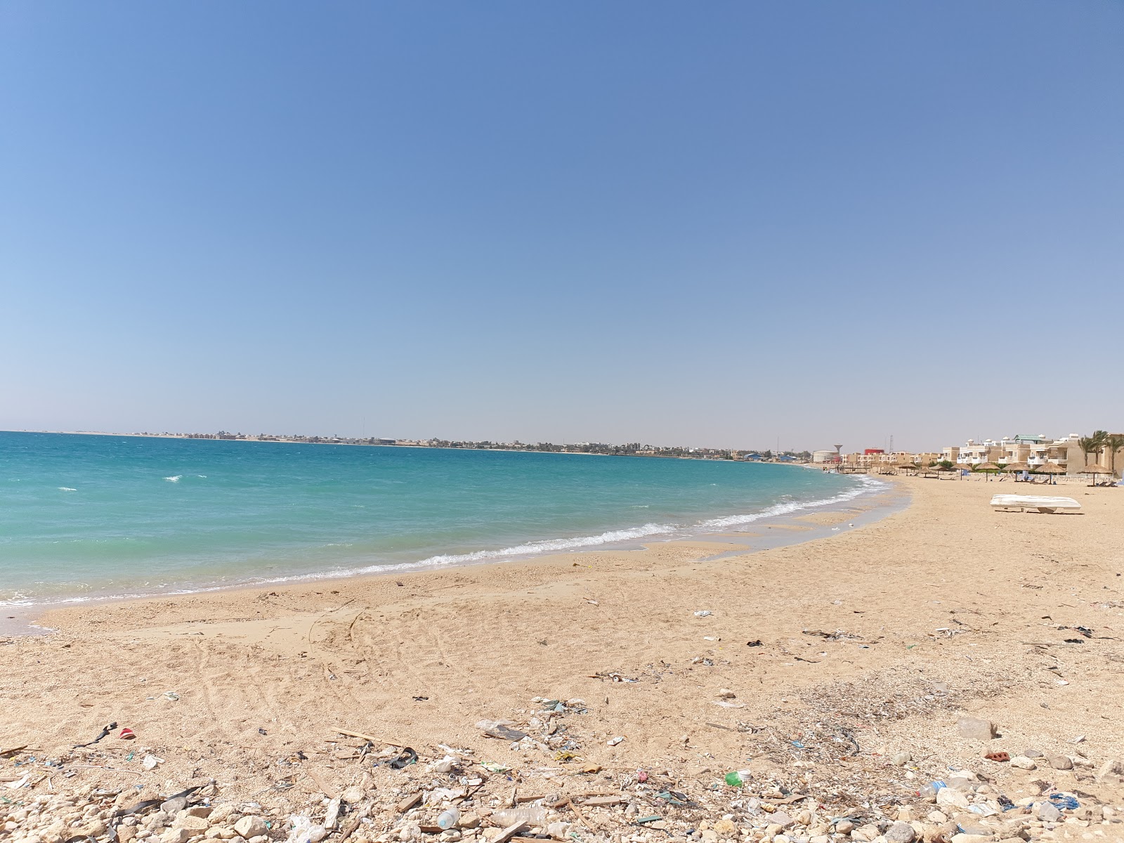 Valokuva Pearl Sidr Beachista. sisältäen pitkä lahti