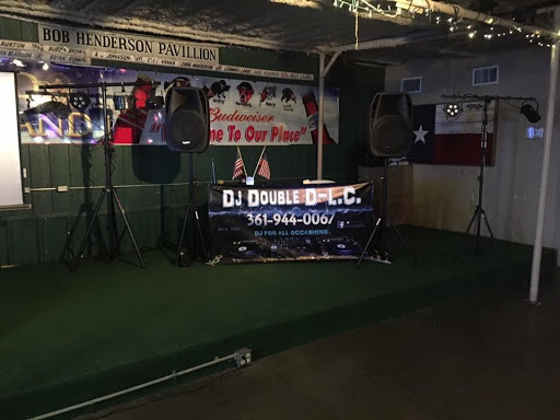 DJ Double D-L.C. & Photo booth