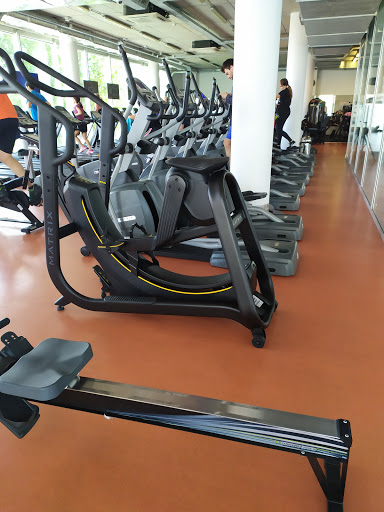 Fitness centers in Oporto