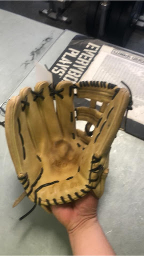 Sporting Goods Store «Play It Again Sports», reviews and photos, 25875 Novi Rd #140, Novi, MI 48375, USA