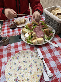 Plats et boissons du Restaurant français Auberge la Broc Assiette à Charnay - n°9