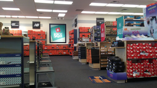 Shoe Store «Rack Room Shoes», reviews and photos, 450 NW 257th Way, Troutdale, OR 97060, USA