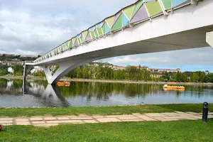 Ponte Pedonal Pedro e Inês image
