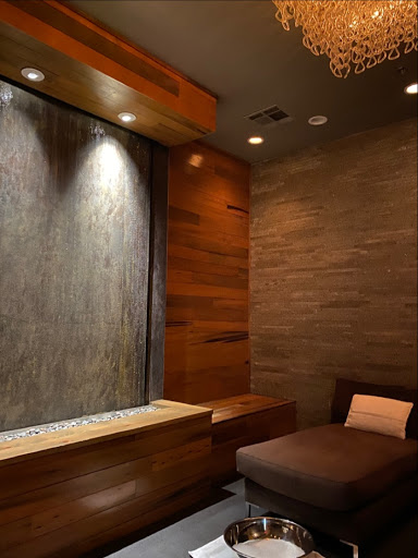 Hair Salon «Neroli Salon & Spa», reviews and photos, 327 E St Paul Ave, Milwaukee, WI 53202, USA