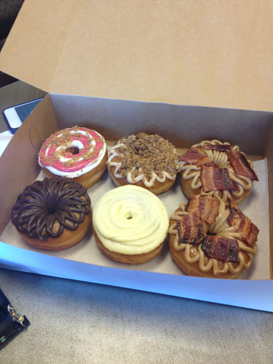 Donut Shop «Beyond Glaze», reviews and photos, 177 12300 S, Draper, UT 84020, USA