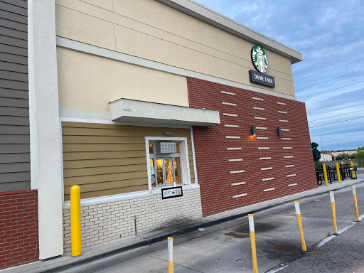 Coffee Shop «Starbucks», reviews and photos, 5084 Kahn Dr, Lumberton, NC 28358, USA