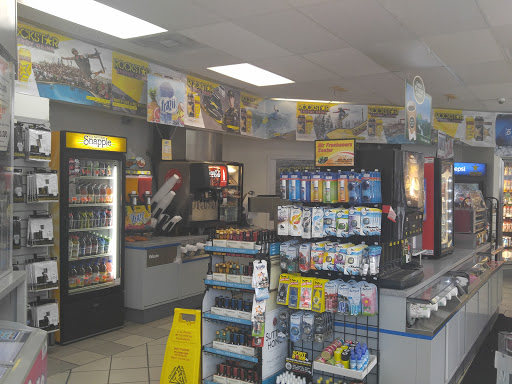 Gas Station «Chevron», reviews and photos, 2251 N University Dr, Coral Springs, FL 33071, USA