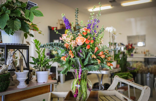 Florist «Donnelly Floral and Event Design», reviews and photos, 111 Sacramento St, Rio Vista, CA 94571, USA