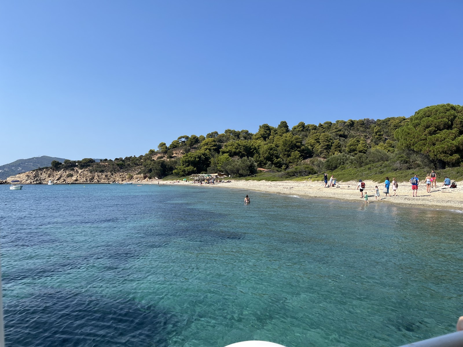 Photo de Beach Tsougrias avec un niveau de propreté de très propre