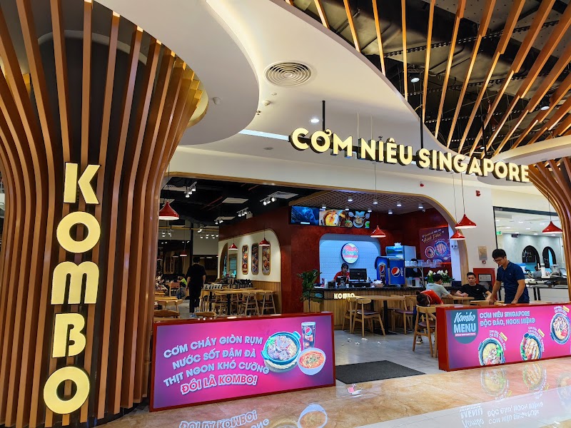 Cơm Niêu Singapore KomBo (Đường, Tây Mỗ)