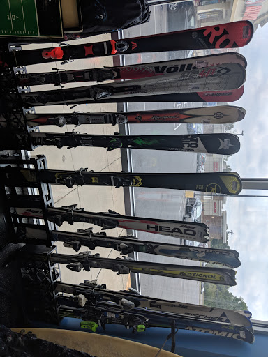 Sporting Goods Store «Play It Again Sports», reviews and photos, 8500 Pineville-Matthews Rd, Charlotte, NC 28226, USA