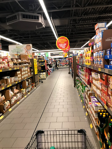 Supermarket «ALDI», reviews and photos, 7006 Columbia Pike, Annandale, VA 22003, USA