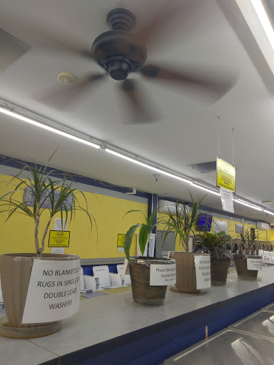 Laundromat «Coin Wash», reviews and photos, 5168 Arlington Ave, Riverside, CA 92504, USA