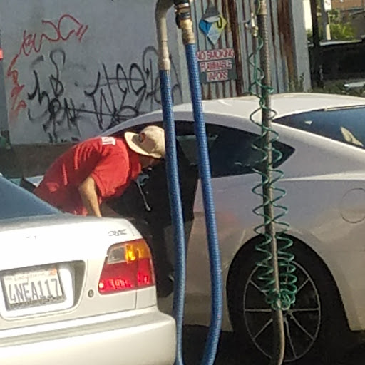 Car Wash «Rainbow Hand Car Wash», reviews and photos, 13950 N Harbor Blvd, Garden Grove, CA 92843, USA