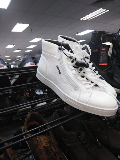 Clothing Store «Burlington Coat Factory», reviews and photos, 13092 Harbor Blvd, Garden Grove, CA 92843, USA