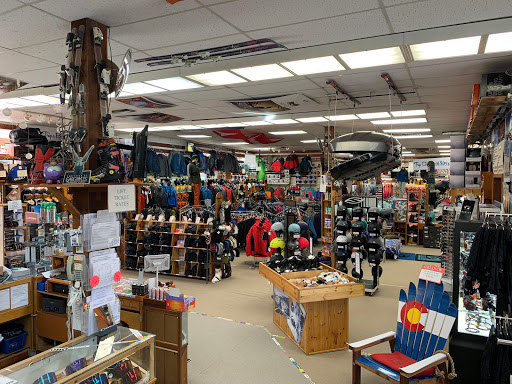 Ski Shop «The Slope», reviews and photos, 2100 E Central Ave, Wichita, KS 67214, USA