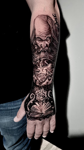 Explore hand finger tattoo ideas, creative tattoo ideas in Ottawa, available at Audacious Ink Tattoo Studio