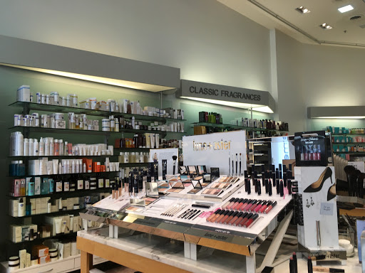 Cosmetics Store «Bluemercury», reviews and photos, 1619 Connecticut Ave NW, Washington, DC 20009, USA