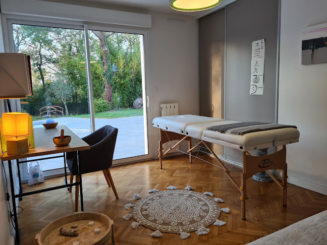 Energéticienne- Conseillère en Fleurs de Bach -Sonothérapie-Naturopathe