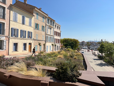 Capitainerie à Sanary-sur-Mer