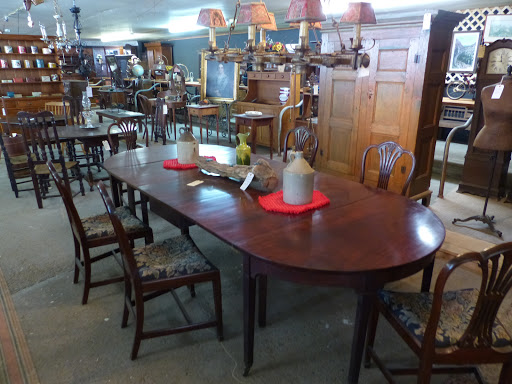 Antique Furniture Store «Hogback Vintage», reviews and photos, 260 Langdell Rd, Johnson, VT 05656, USA