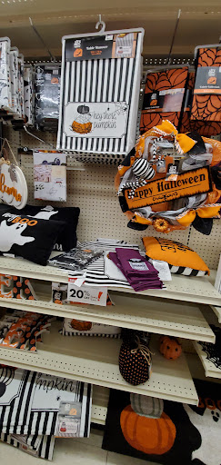 Discount Store «Big Lots», reviews and photos, 16100 E 10 Mile Rd, Eastpointe, MI 48021, USA