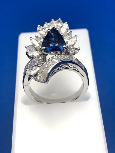 Pawn Shop «Granters Jewelry & Loan», reviews and photos, 10056 San Pablo Ave, El Cerrito, CA 94530, USA