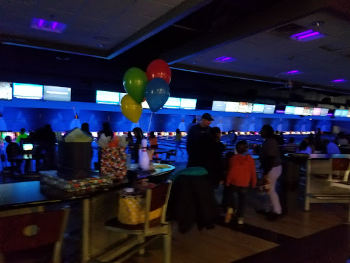 Bowling Alley «Junction Lanes Family Entertainment Center», reviews and photos, 141 Newnan Station Dr, Newnan, GA 30265, USA